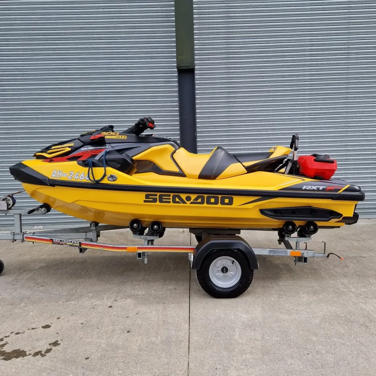 SEADOO 300 RXTX **VERY LOW HOURS** - Image 4