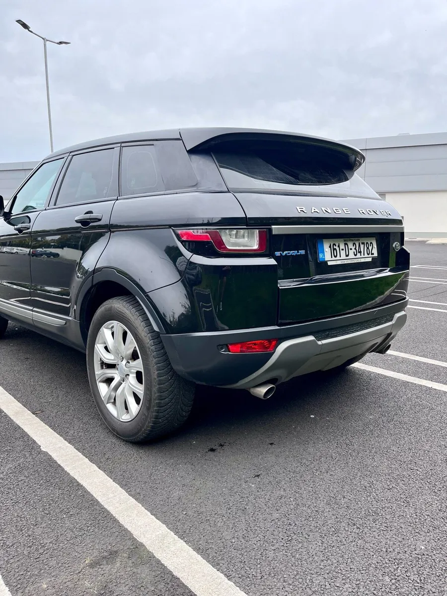 ABSOLUTE STUNNING RANGE ROBER EVOQUE - Image 2