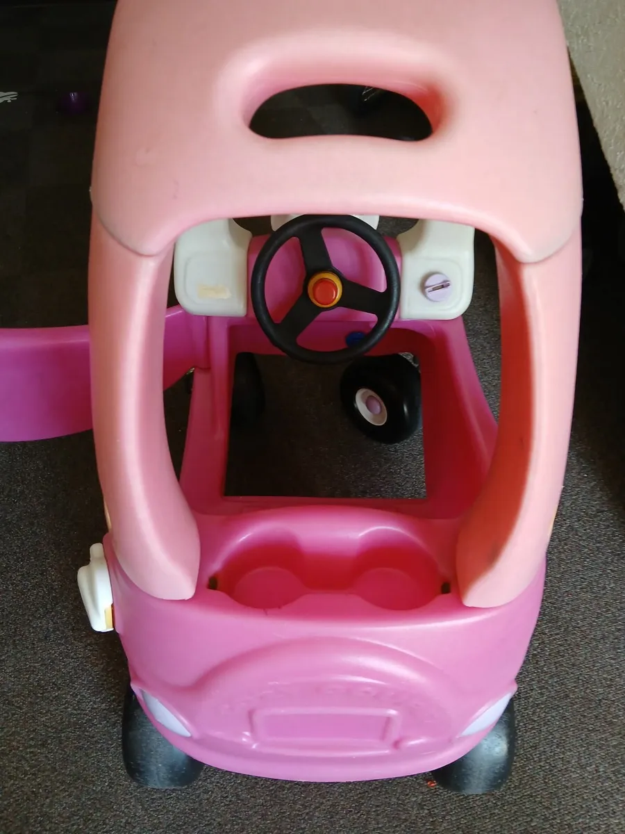 Little Tikes Cozy Coupé Rosy. Push-On Car - Image 4