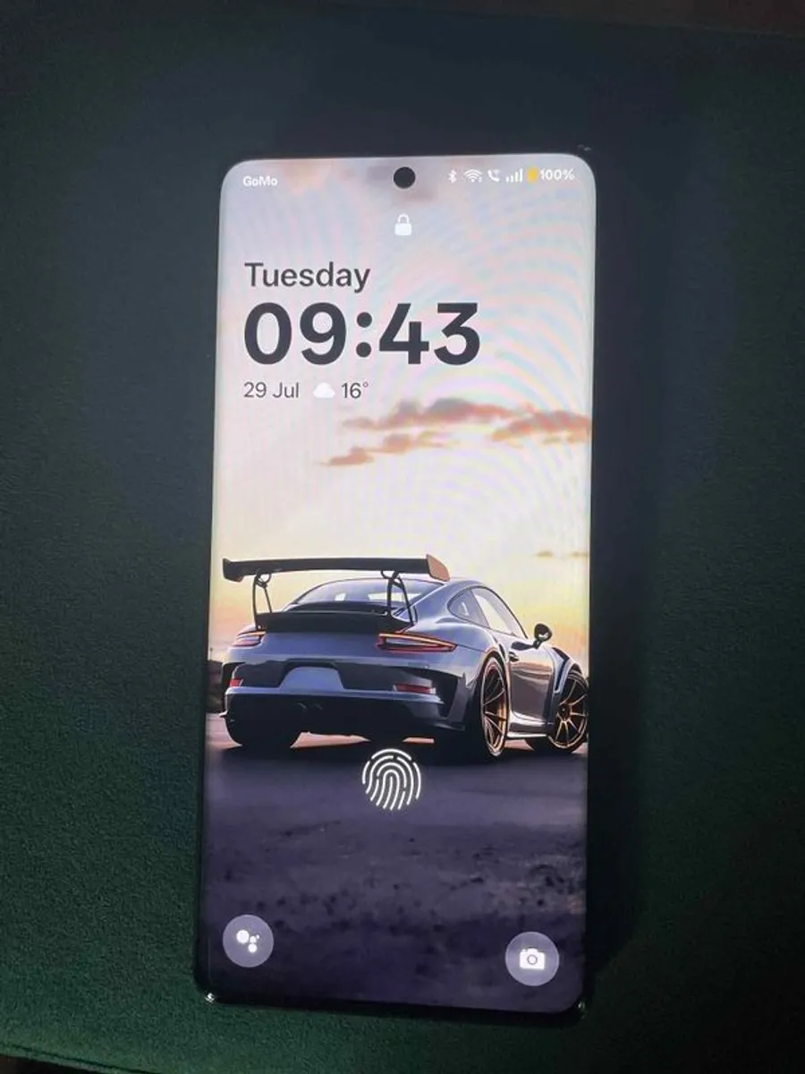 phone - Image 3