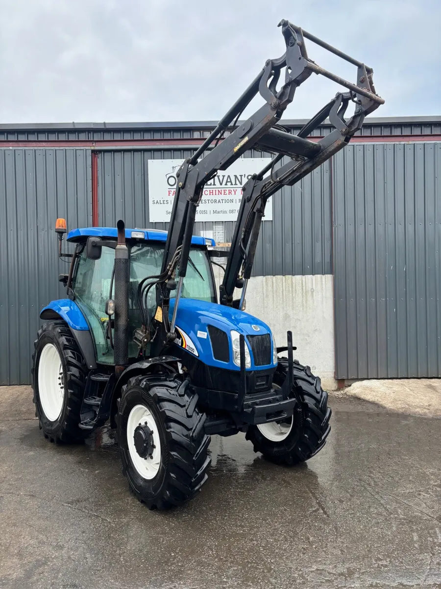 NEW HOLLAND TS100A - Image 1