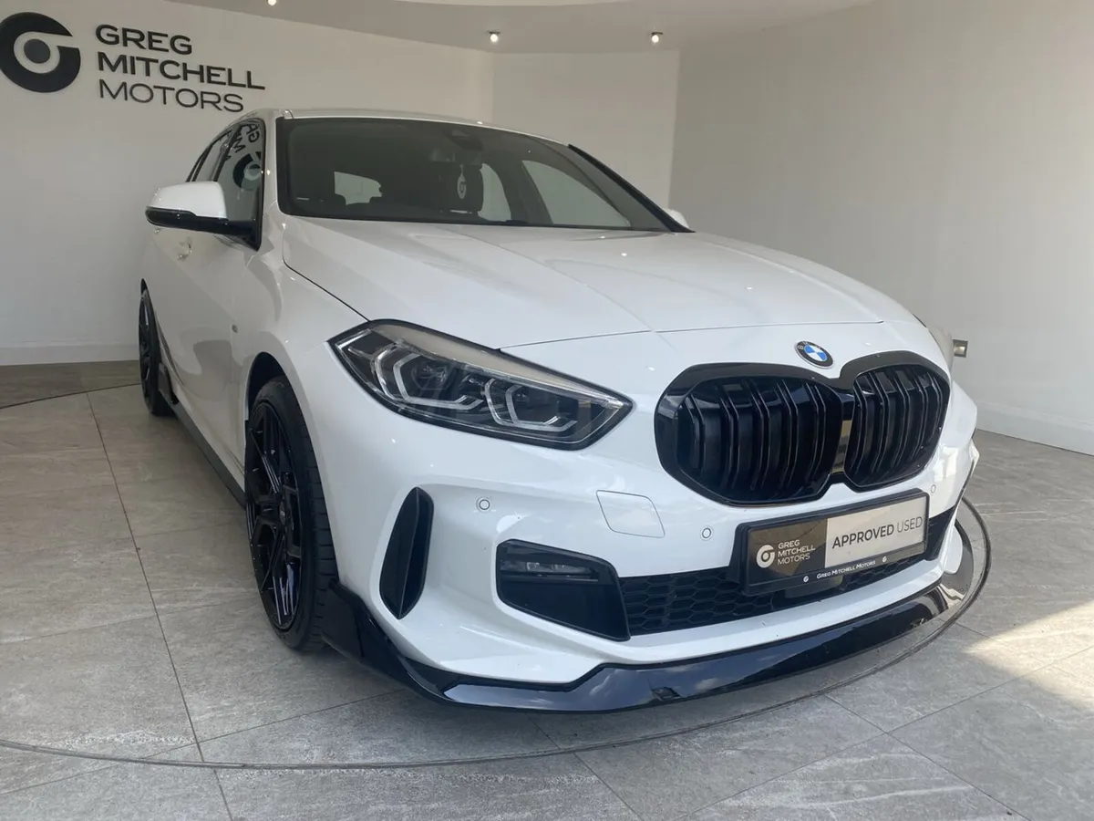 BMW 1-Series 2021 - Image 3