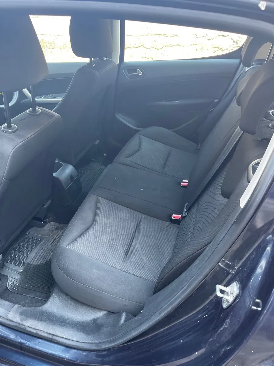 Peugeot 308 2012 - Image 4