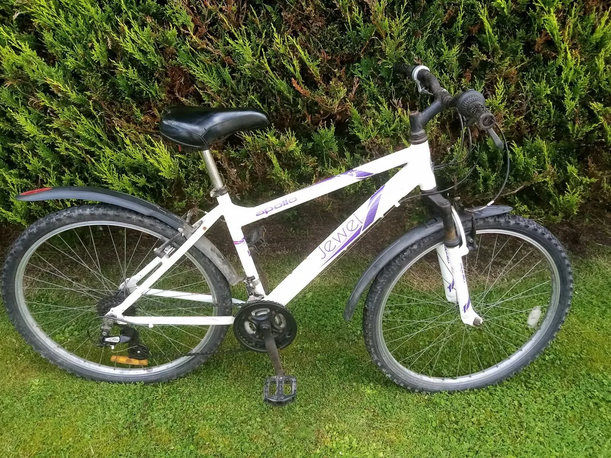 3 bikes - Image 1
