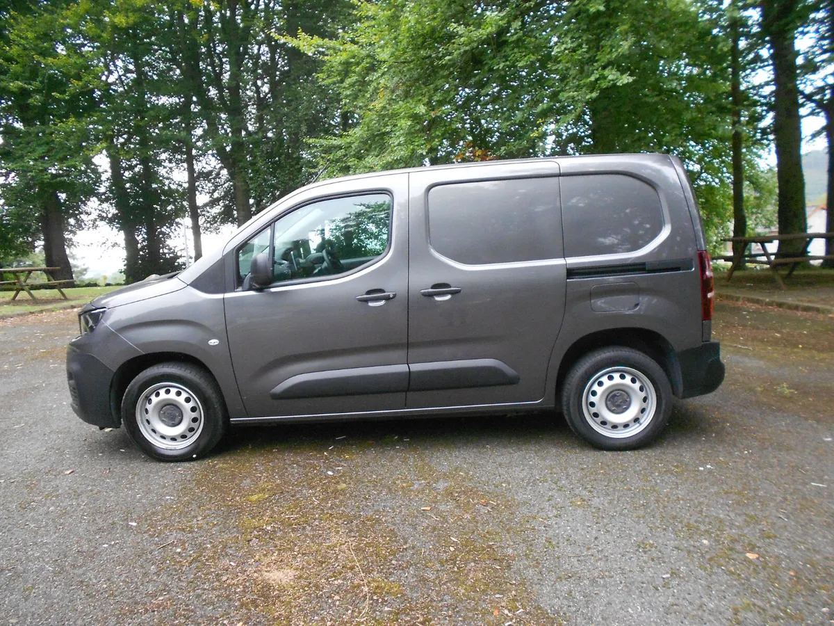 Peugeot Partner 2023 - Image 4
