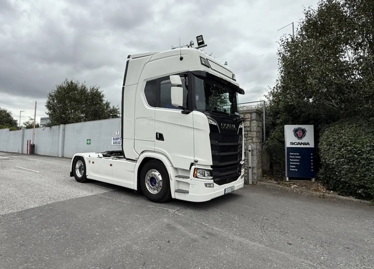 2022 Scania 590S V8 T/U. Fully loaded. Ref No:3536 - Image 2
