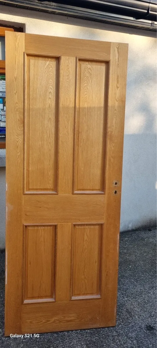 2 solid Oak doors - Image 2
