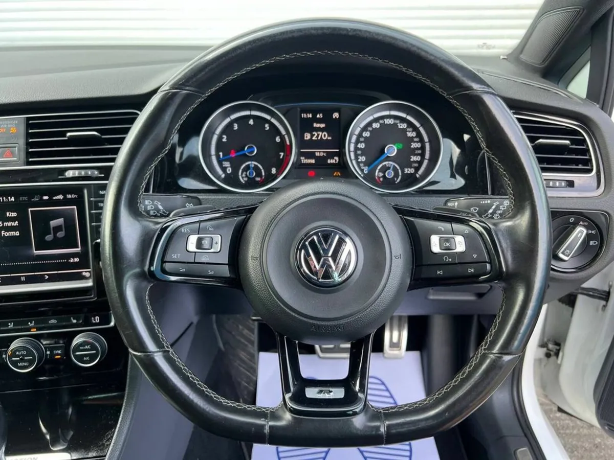 Volkswagen Golf R 4MOTION 2.0 TSI AUTO // LAUNCH C - Image 4