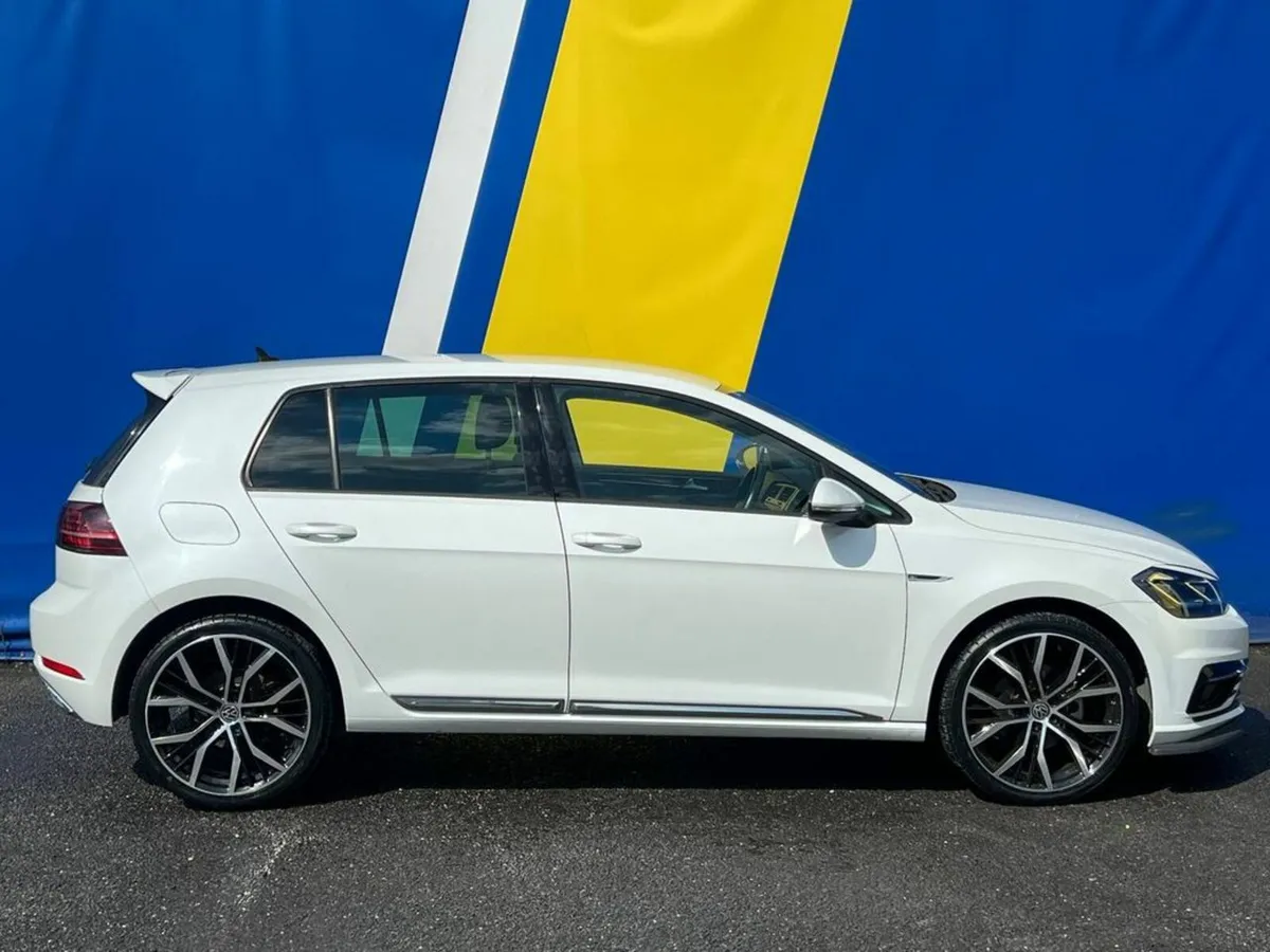 Volkswagen Golf R-LINE PACK TECH EDITION 1.4 TSI / - Image 2