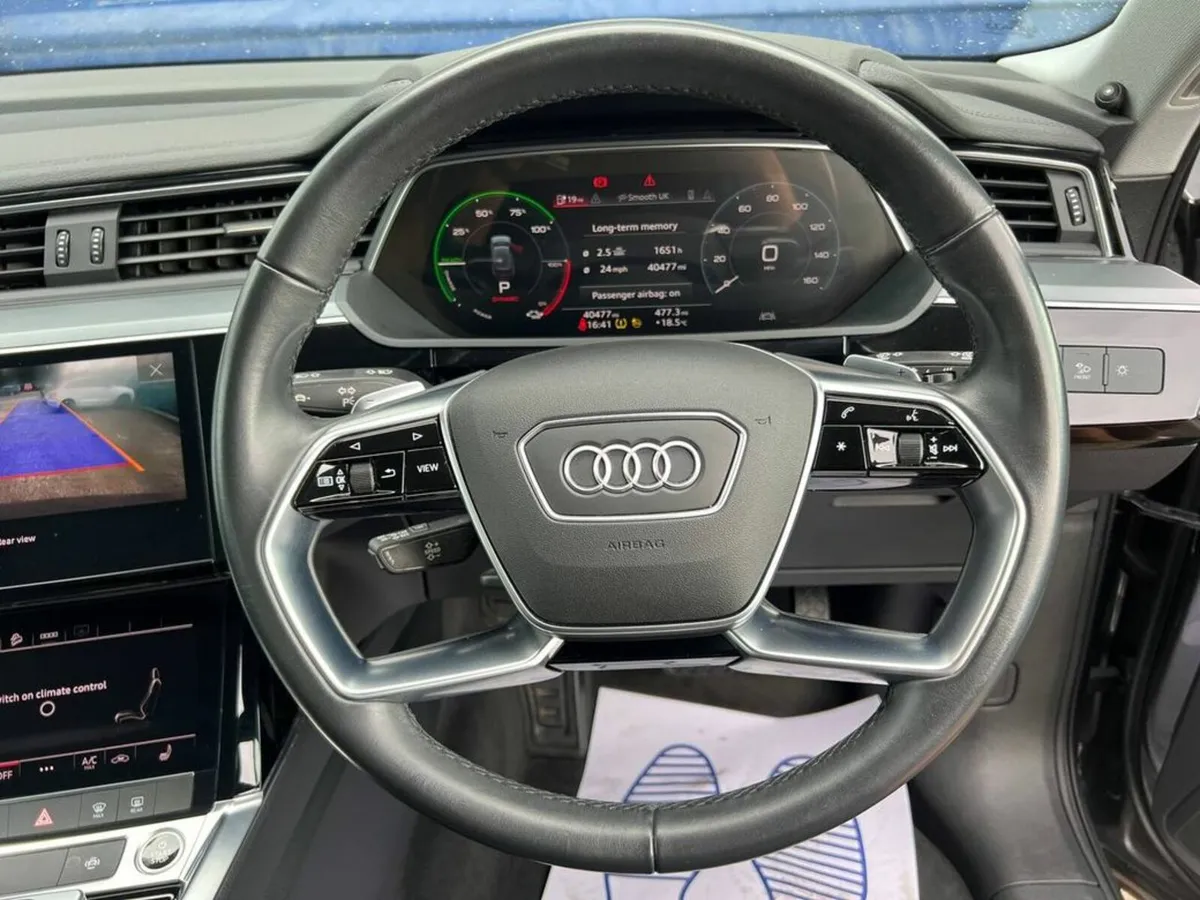 Audi e-tron 50 QUATTRO // ADAPTIVE AIR SUSPENSION - Image 4