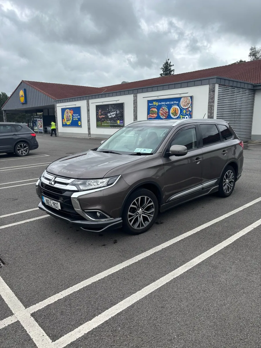 Mitsubishi outlander - Image 1