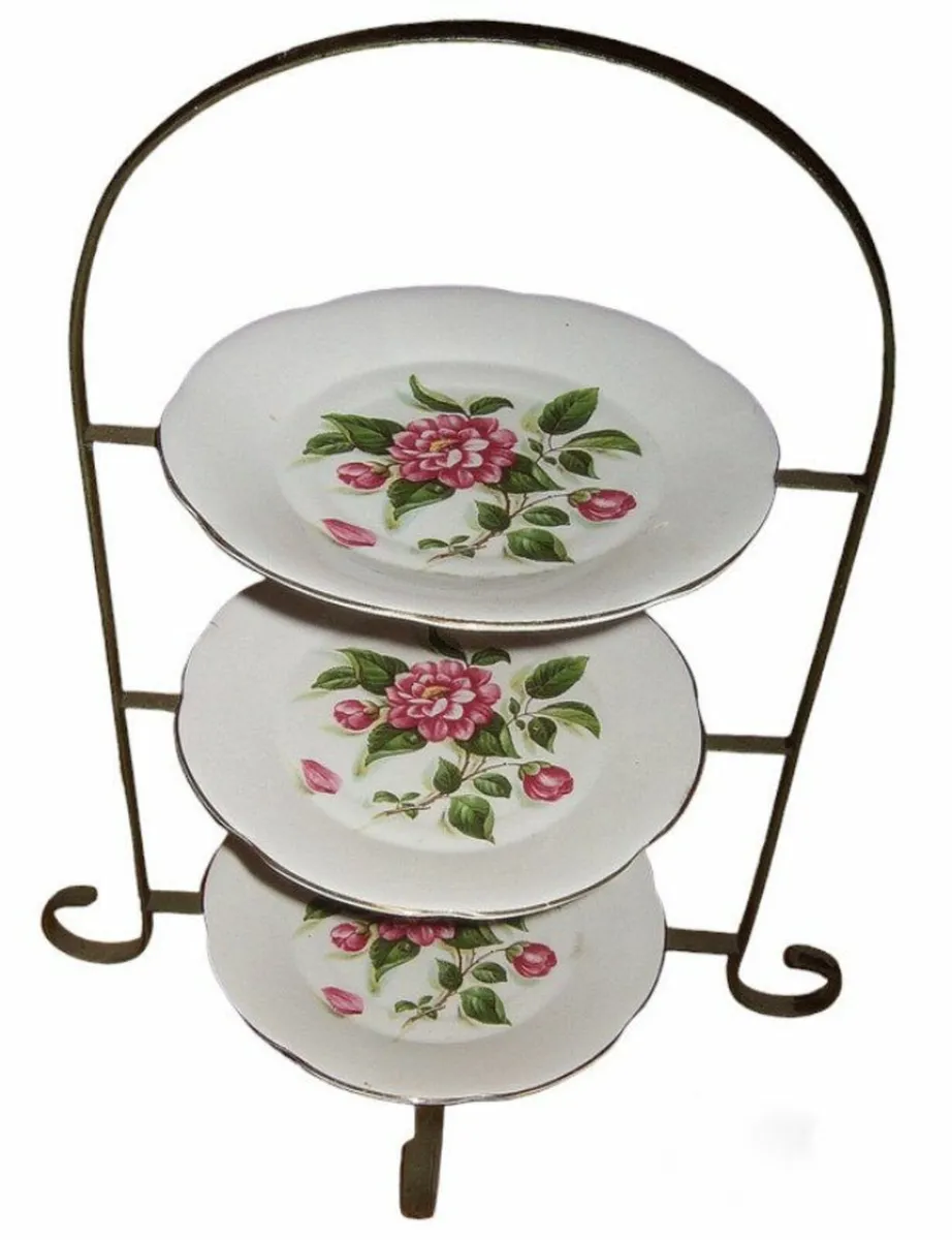 Vintage 3-tiered cake stand - Image 4