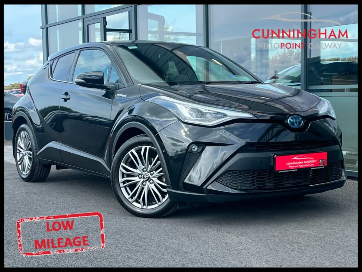 Toyota C-HR Sol Hybrid Auto - Image 1