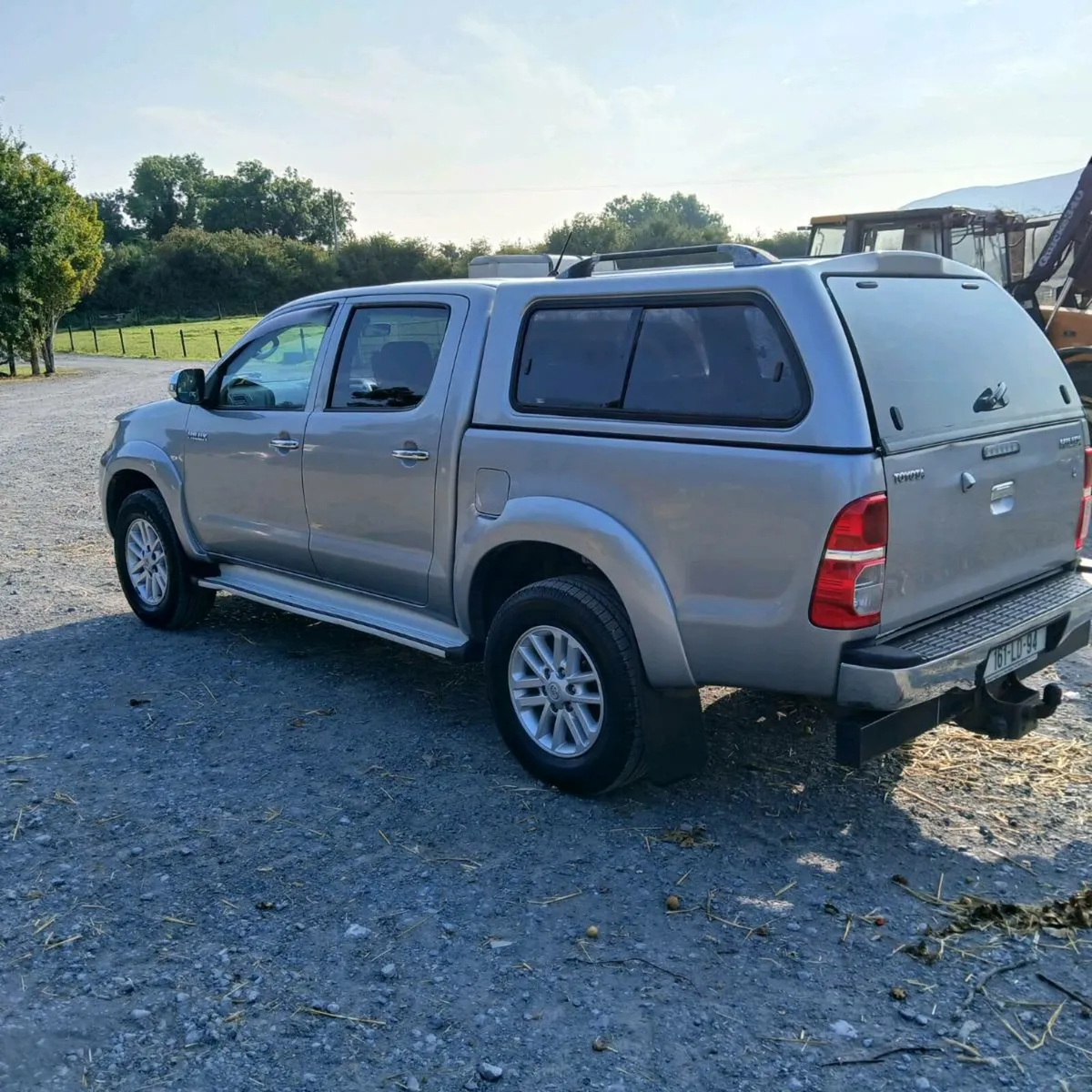 Toyota hilux - Image 4