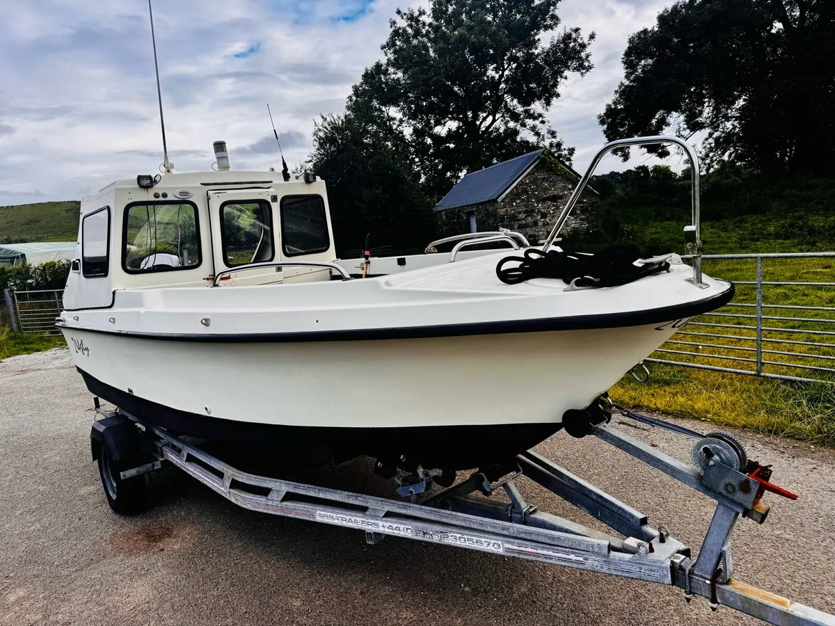 Viking 570 sea fishing boat. - Image 2