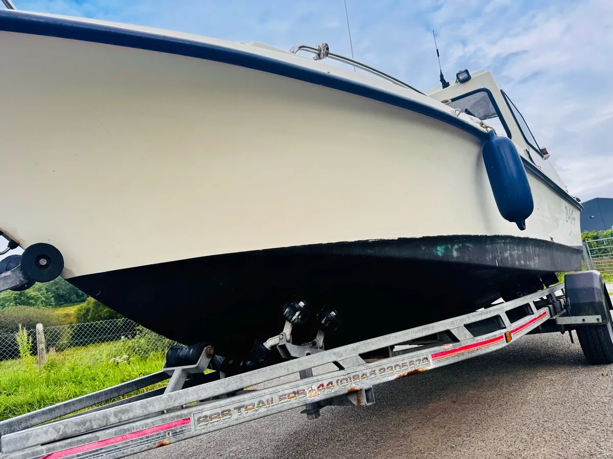 Viking 570 sea fishing boat. - Image 4