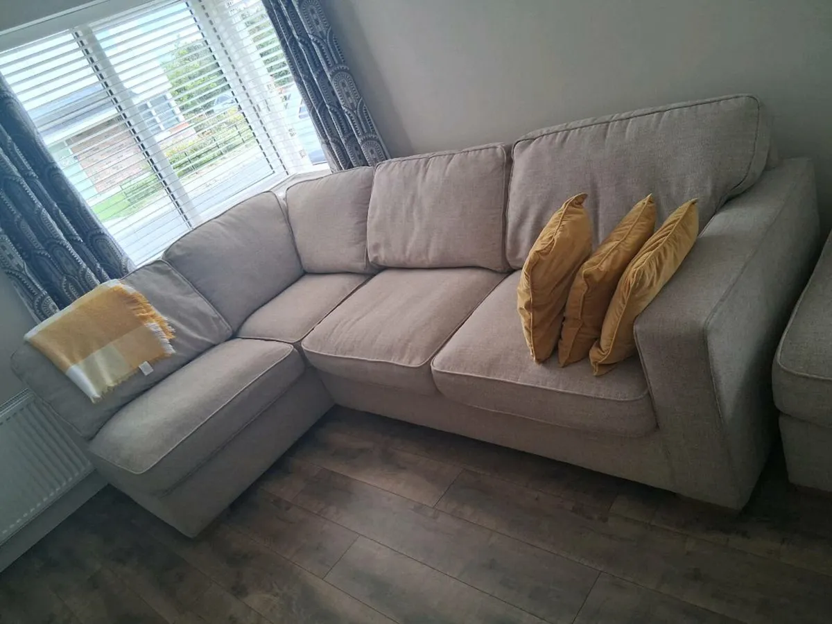 L sofa foot puff love seat - Image 2