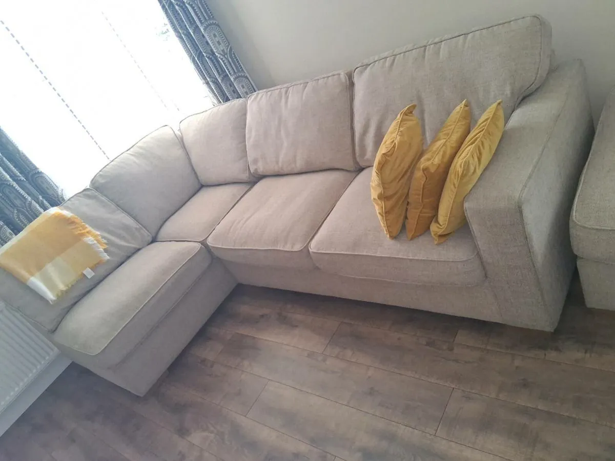 L sofa foot puff love seat - Image 3