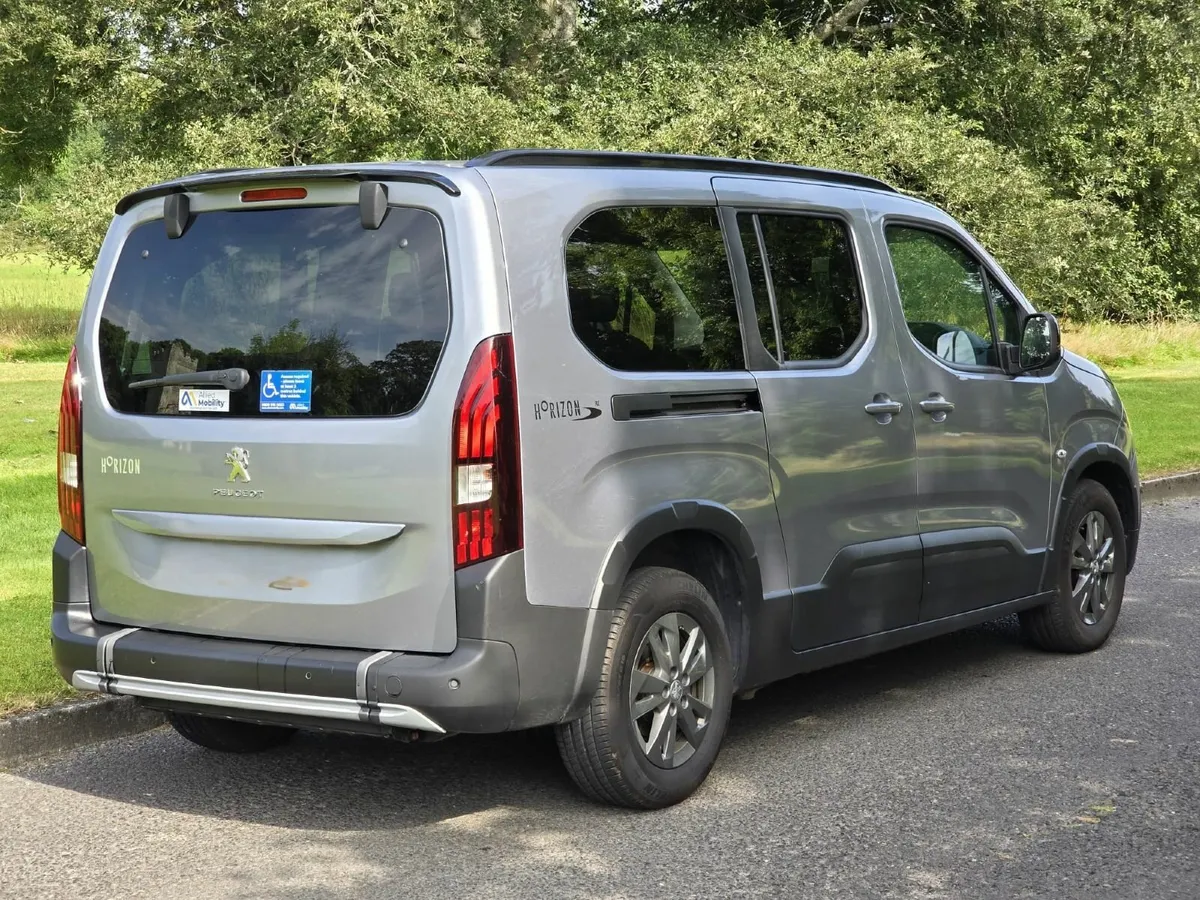 Peugeot Rifter 2024 WAV - Image 2