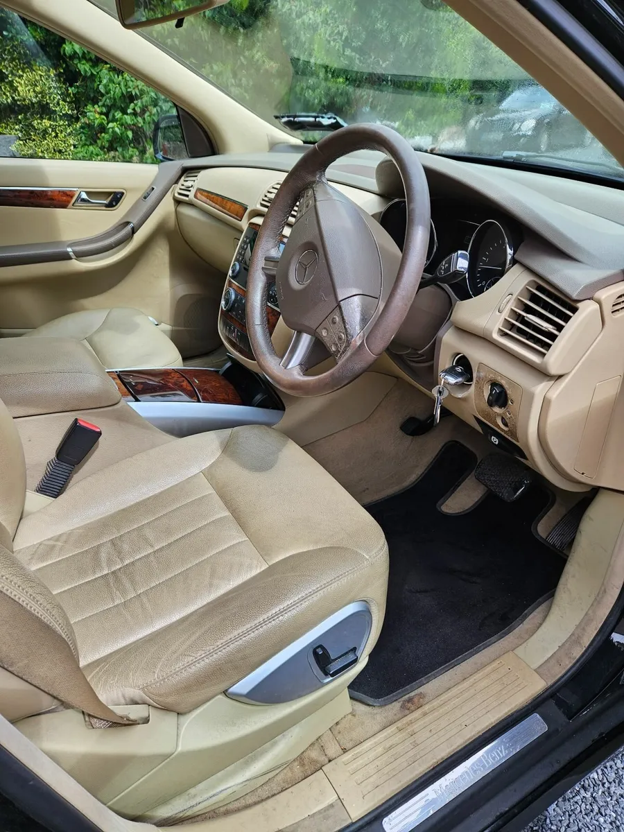 Mercedes-Benz R-Class 2010 - Image 3