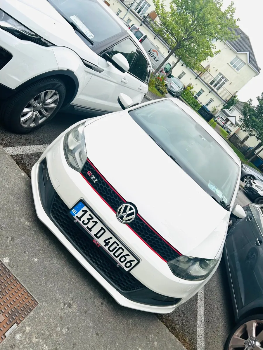 Volkswagen Polo 2013 - Image 2