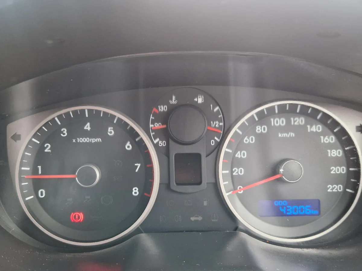1 Owner Low Mileage Hyundai i20 - 2014 - Image 2