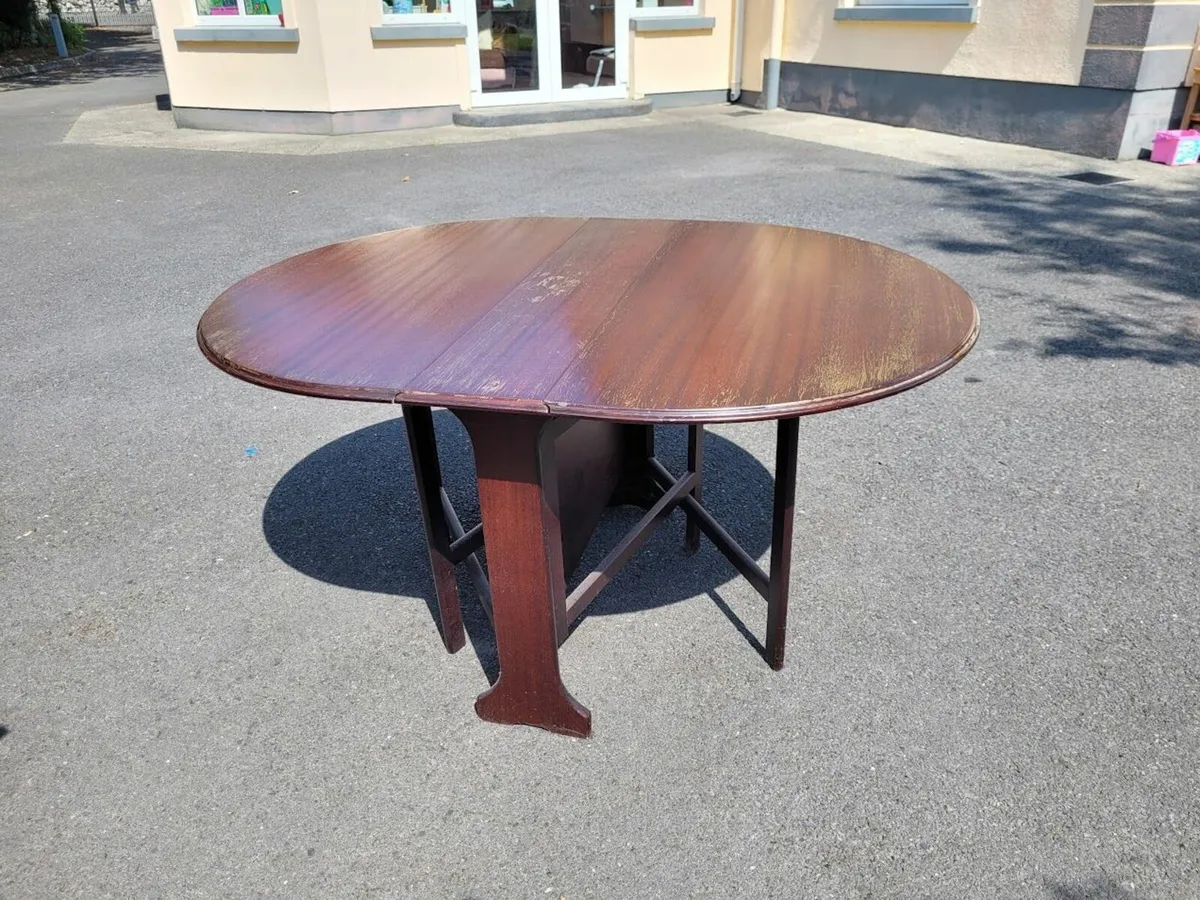 Matching Rossmore Furniture - Image 4