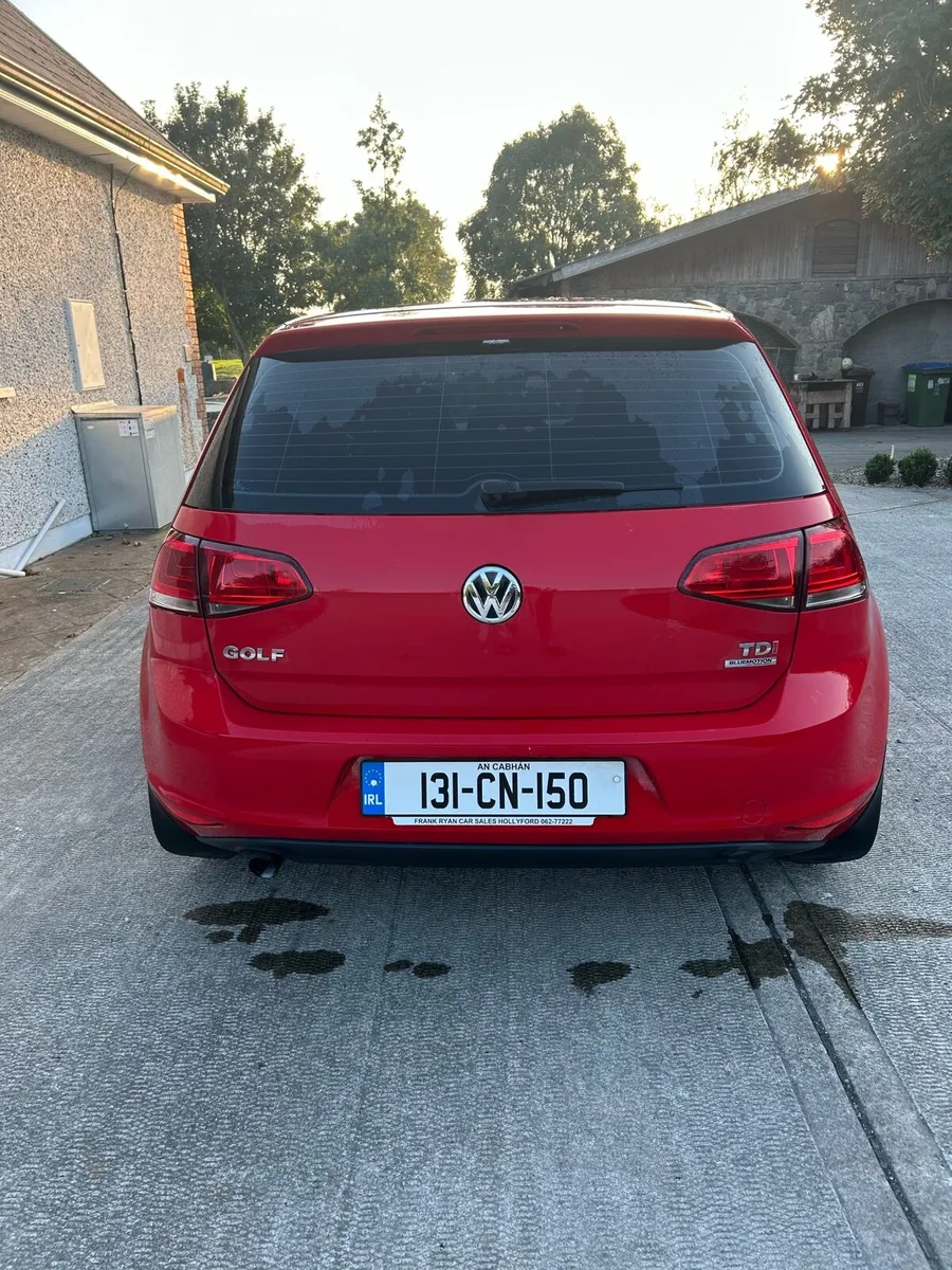 VW GOLF COMFORTLINE 1.6 TDI MANUAL SPEED 105HP 5DR - Image 4