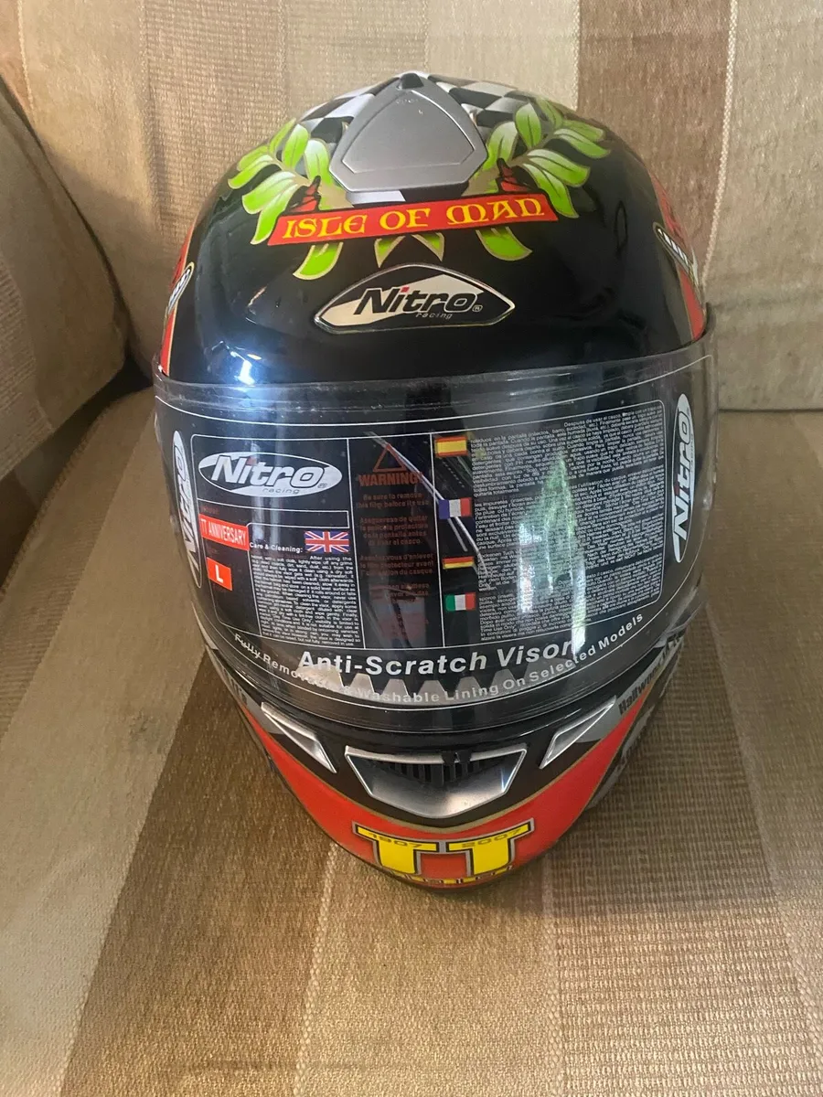 Isle of Man TT Nitro 2007 Helmet - Image 1