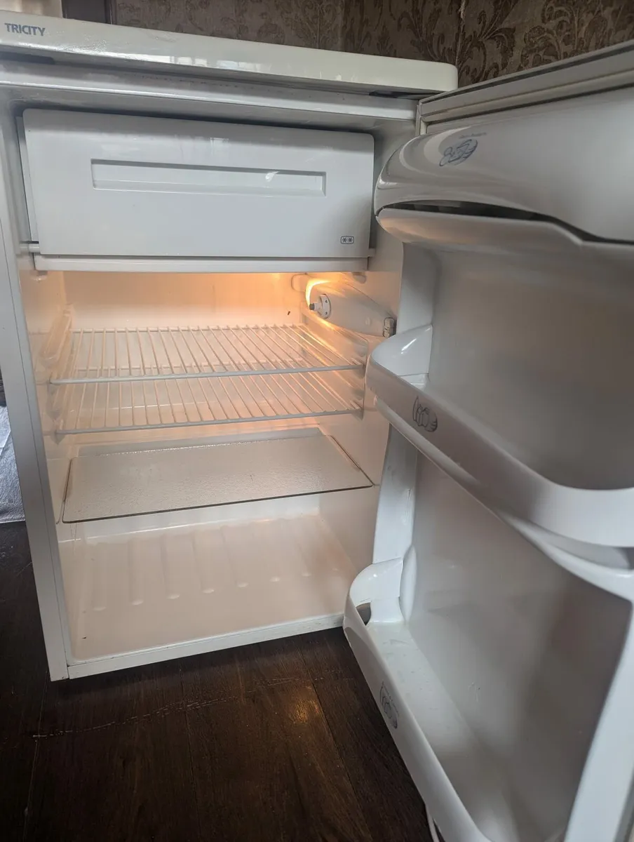 Fridge - Image 2