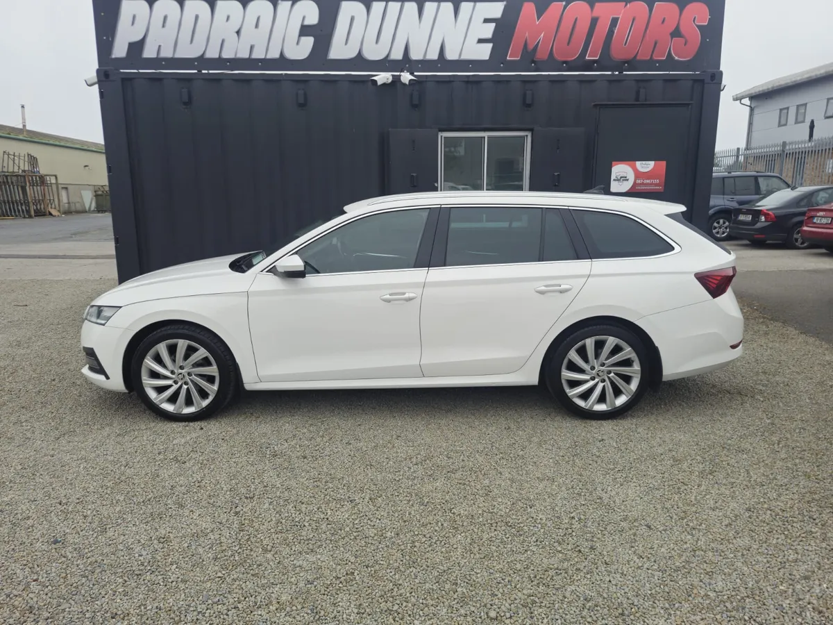 211 Skoda Octavia Style 2.0TDi - Image 4