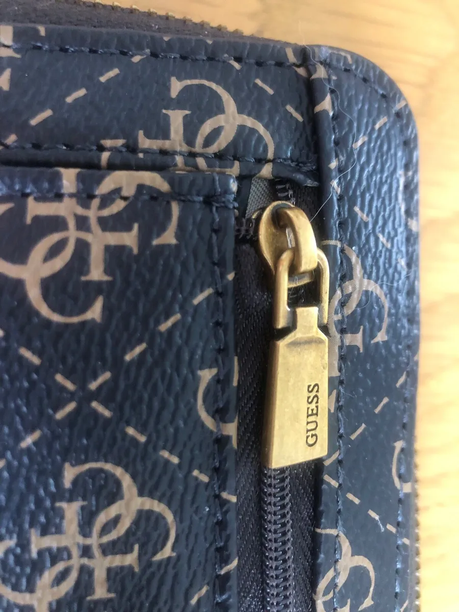 Guess Purse - Image 3