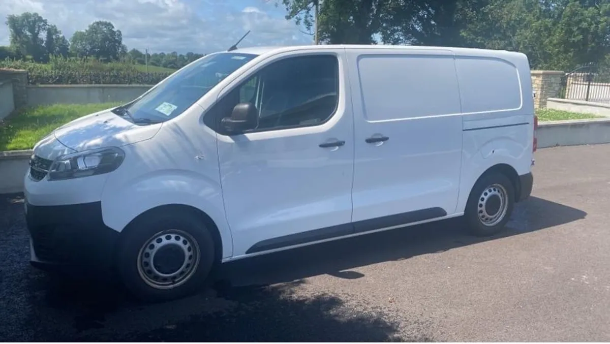 2022 Opel vivaro new doe - Image 1