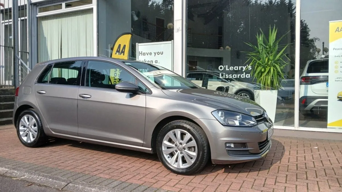 Volkswagen Golf 1.6 TDI 5DR 110HP Comfortline  2 - Image 1