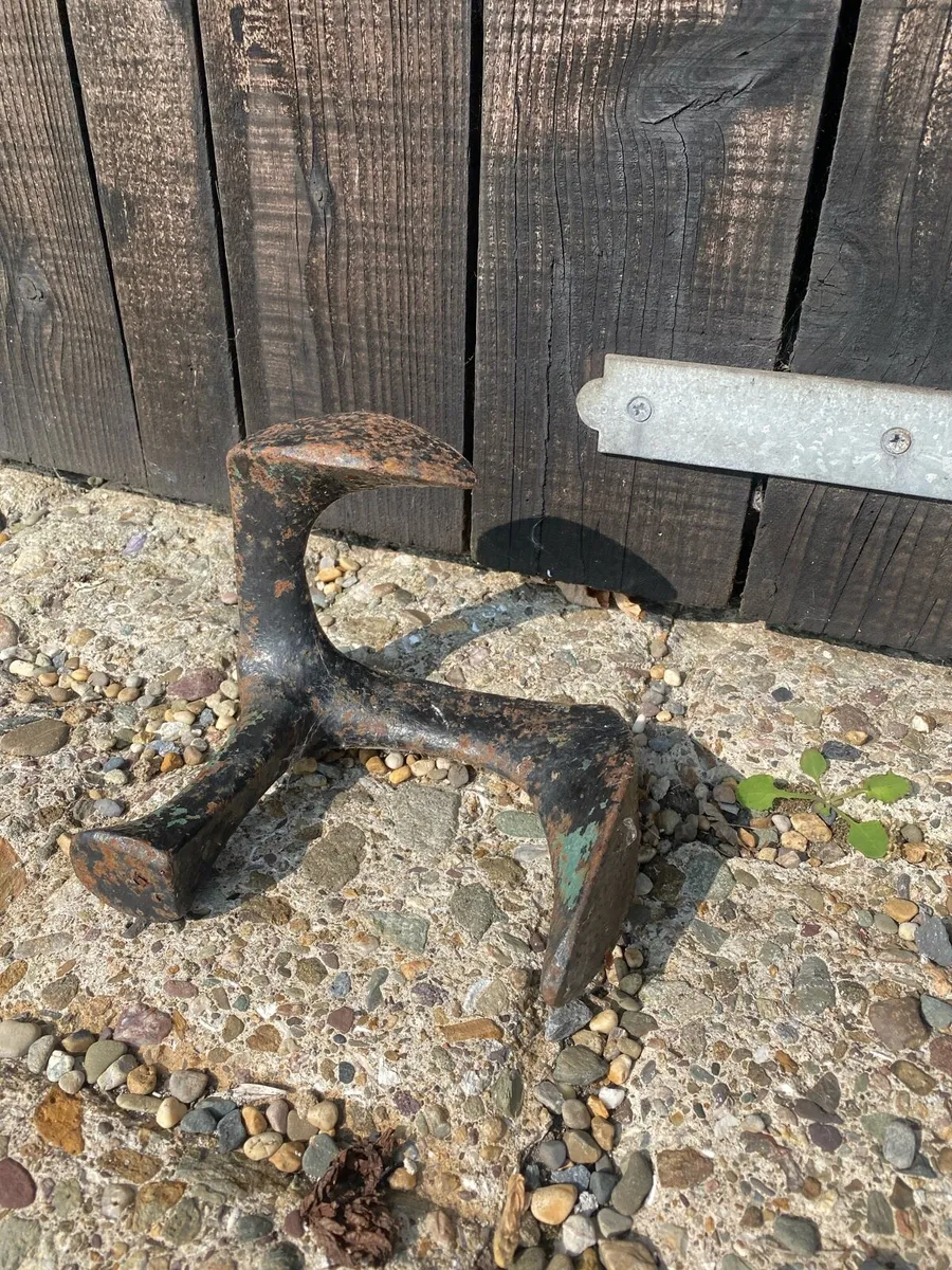 Old cast iron shoemaker’s last - Image 1