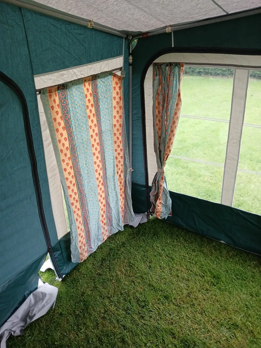 Awning - Image 4