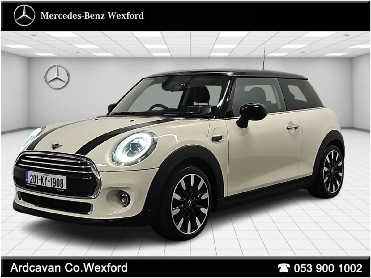 MINI Cooper Exclusive 1.5 - Image 1