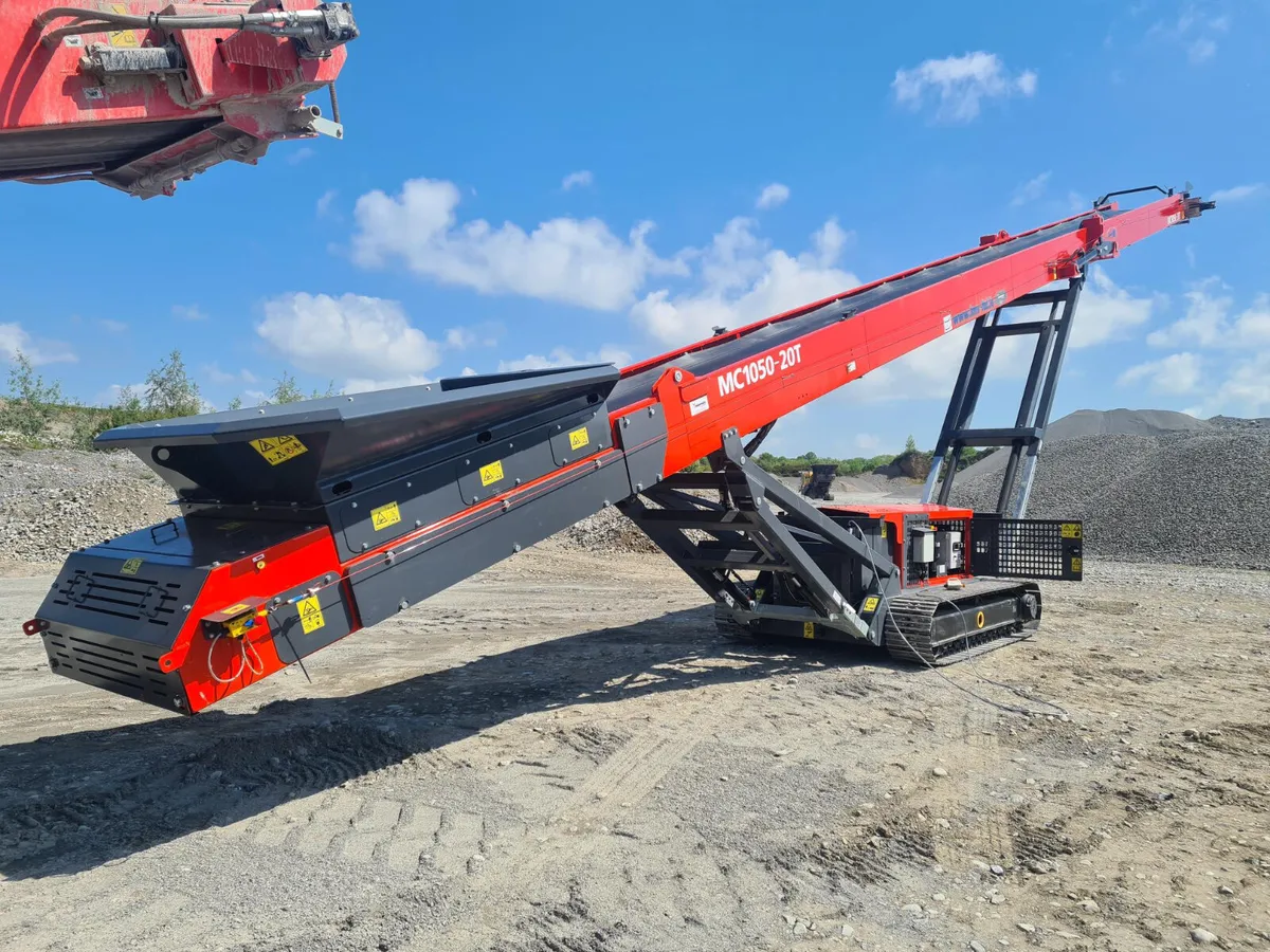 65' STACKER CONVEYOR FOR SALE / HIRE - Image 1
