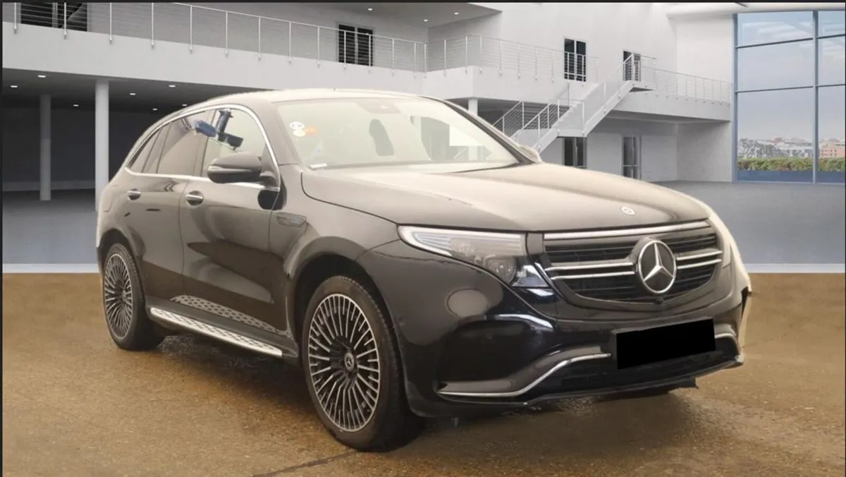 MERCEDES-BENZ EQC 400 AMG LINE PREMIUM 4MATIC - Image 1