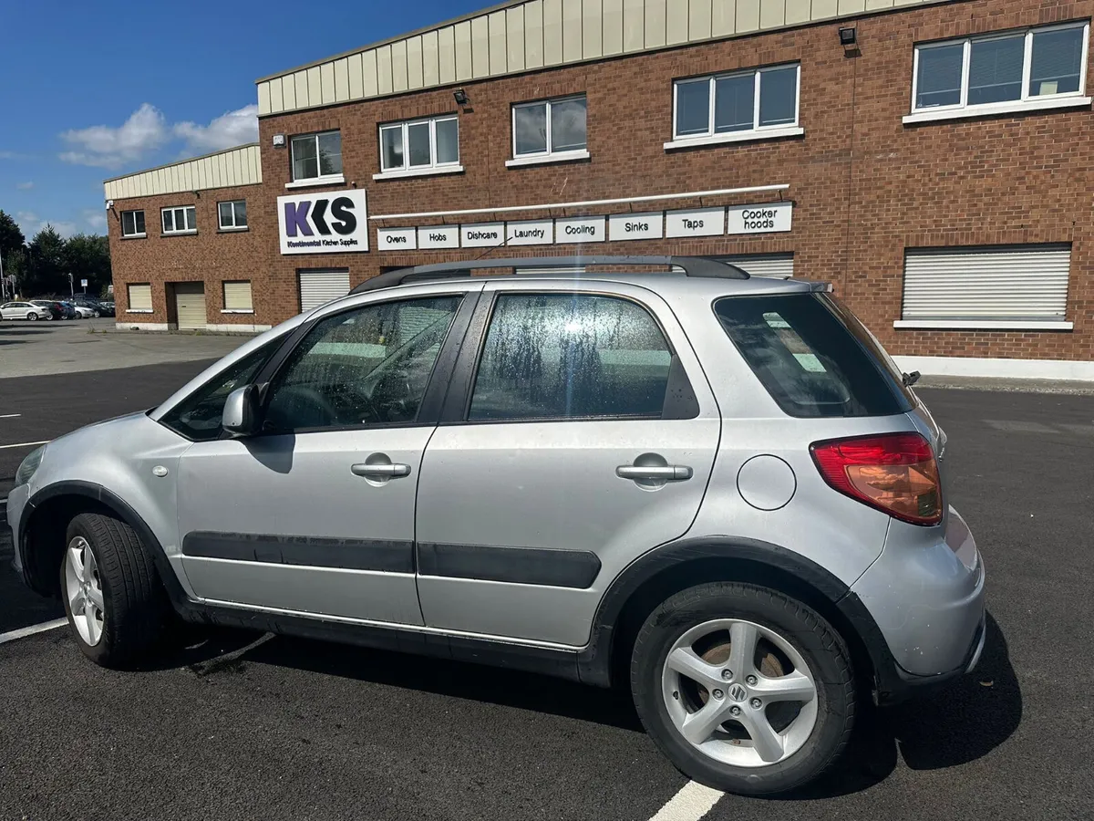 Suzuki SX4 2007 1.5 GL - Image 4