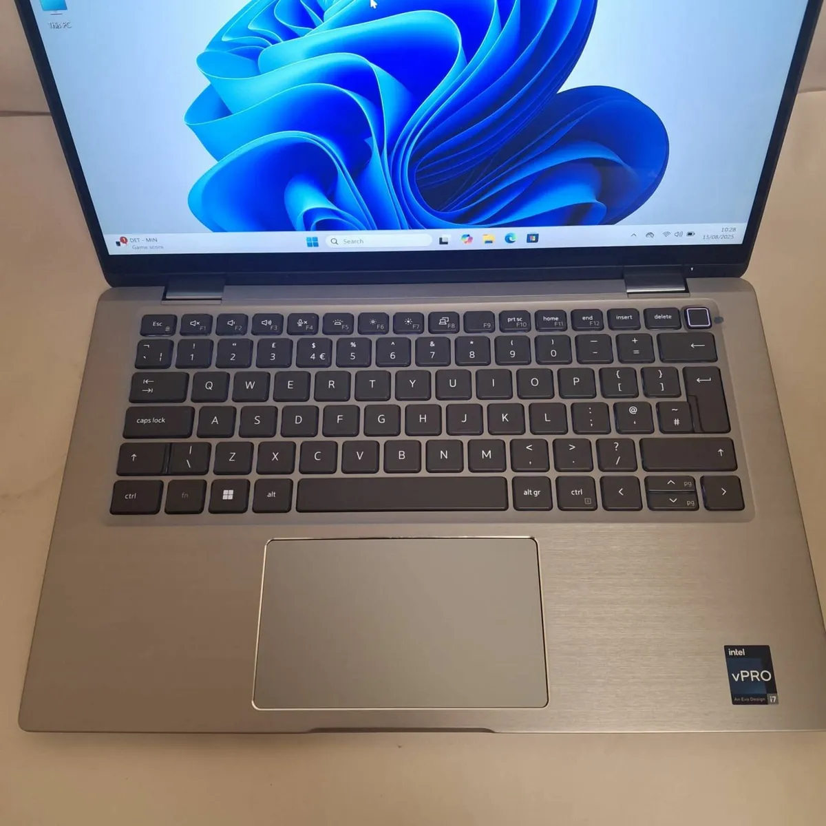 Dell Latitude 7430 Laptop | i7-1265U | 32GB RAM | - Image 2