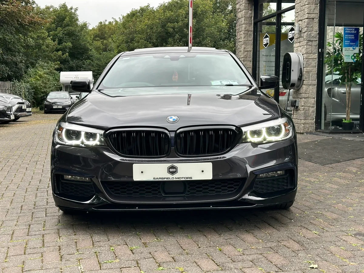2018 BMW 530E M-SPORT AUTO. - Image 3