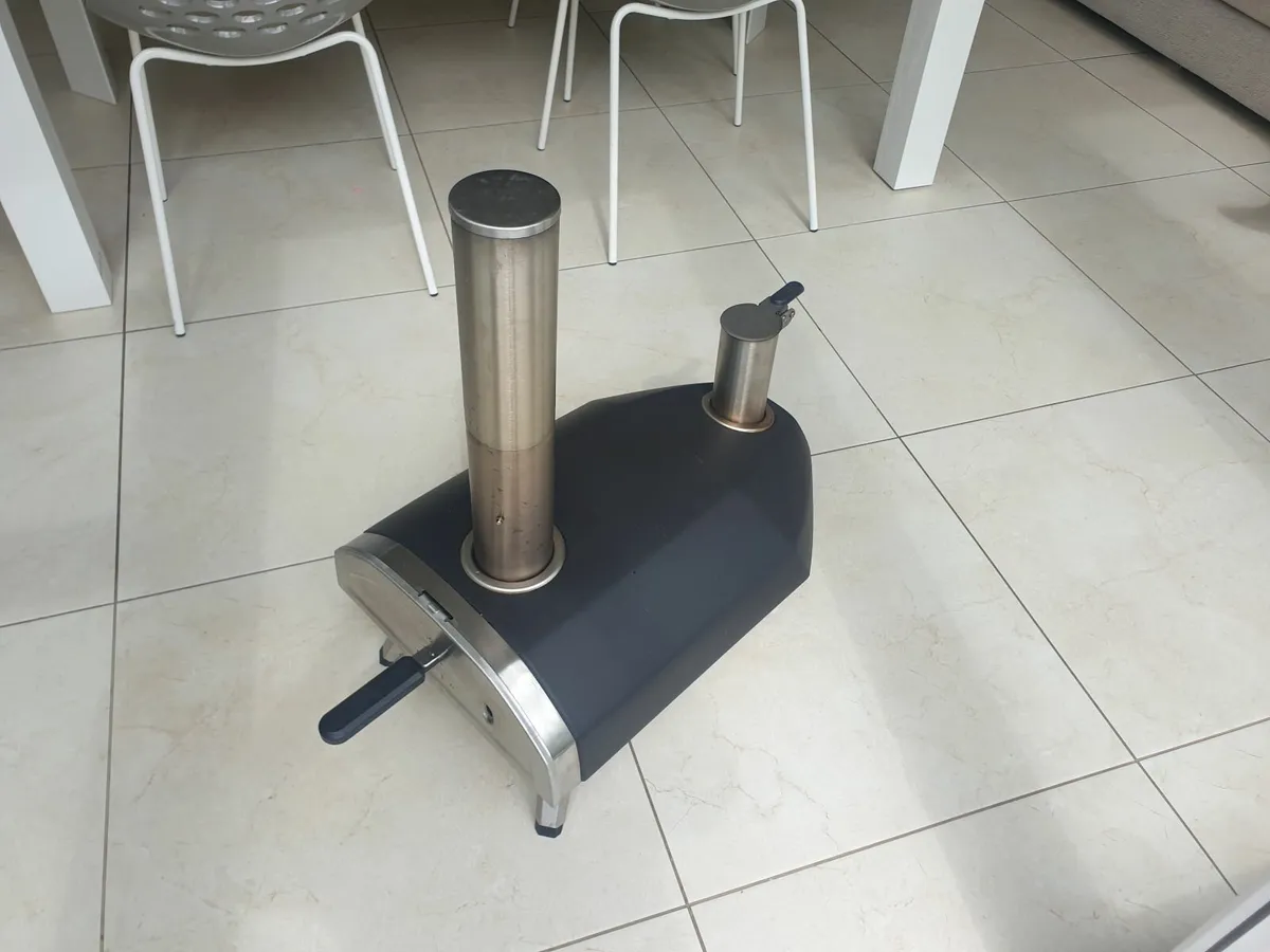 Pizza Oven - Image 1