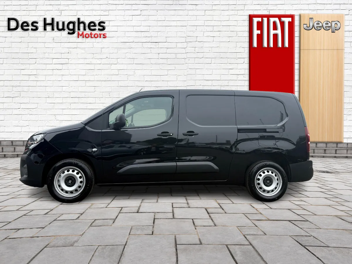 Fiat Doblo 2025 LWB Tecnico - Image 4