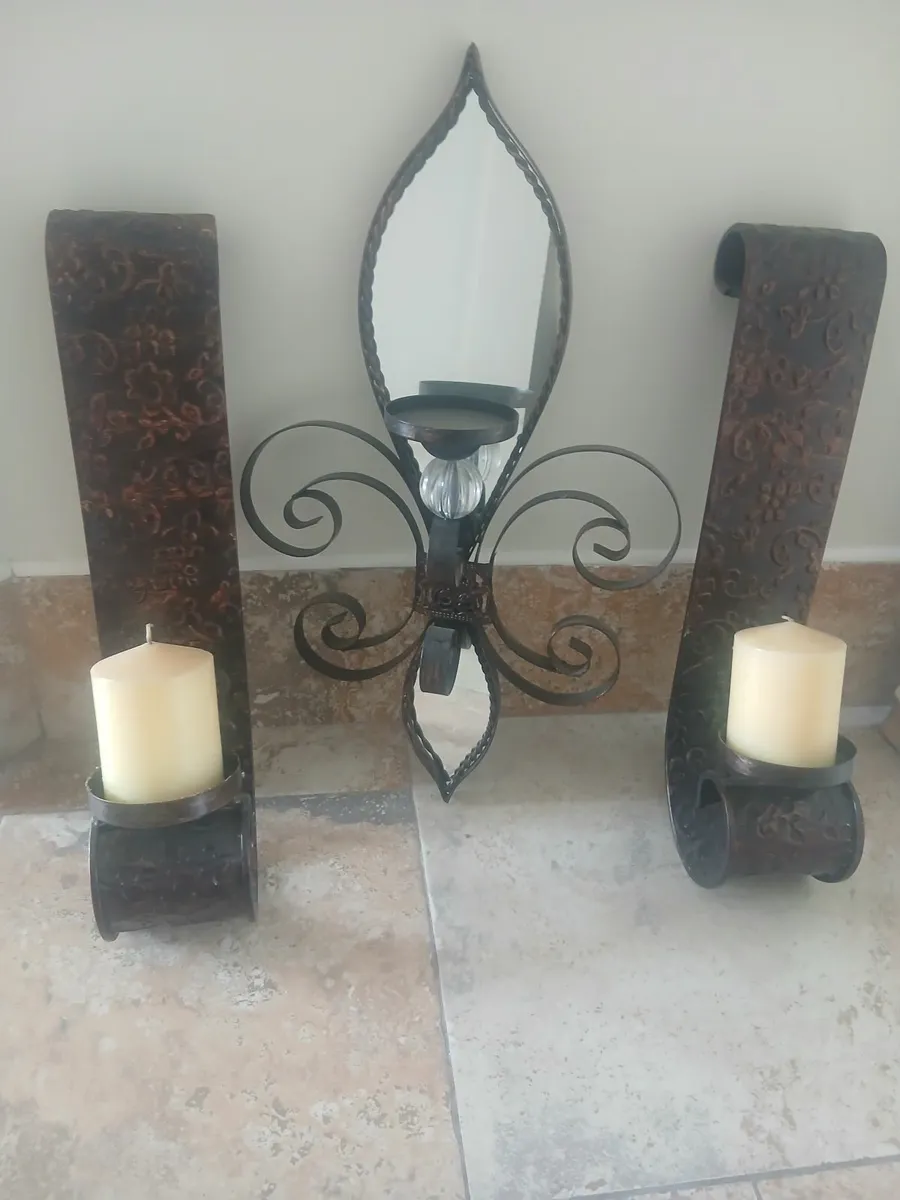 Wall decoration