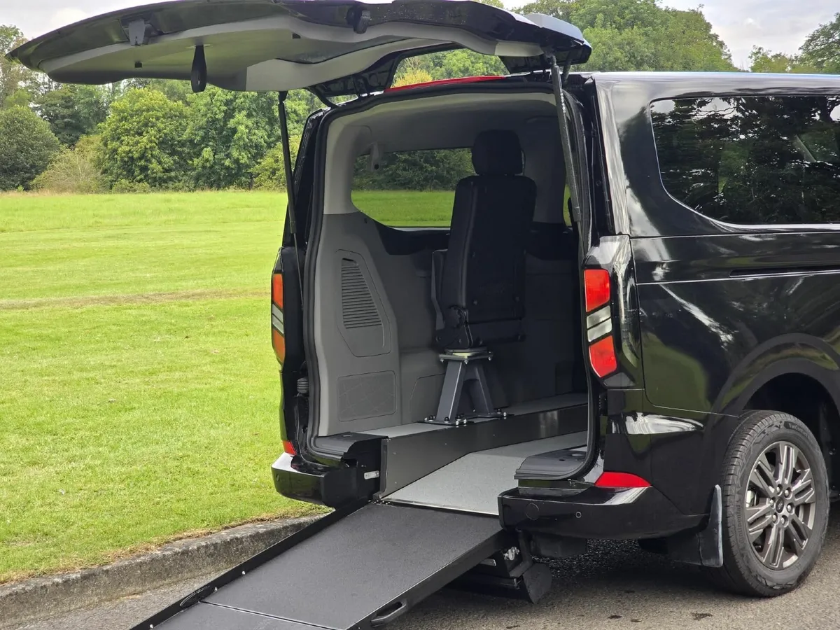 NEW FORD CUSTOM LONG LOW FLOOR WAV - Image 2