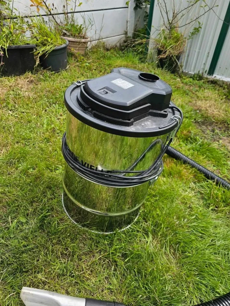 De Vielle chimney hoover - Image 4
