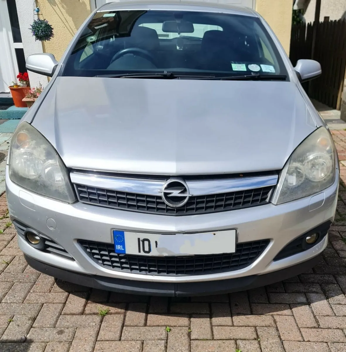2010 Opel Astra ..New nct - Image 1