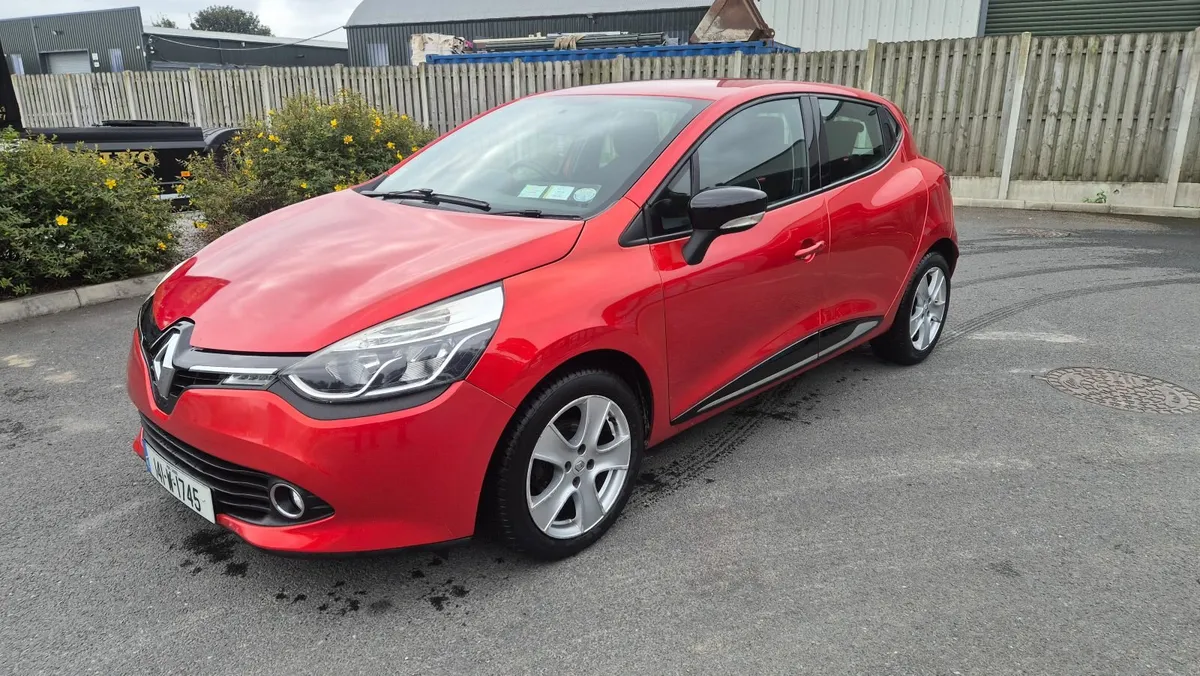 Renault Clio 2014 - Image 1