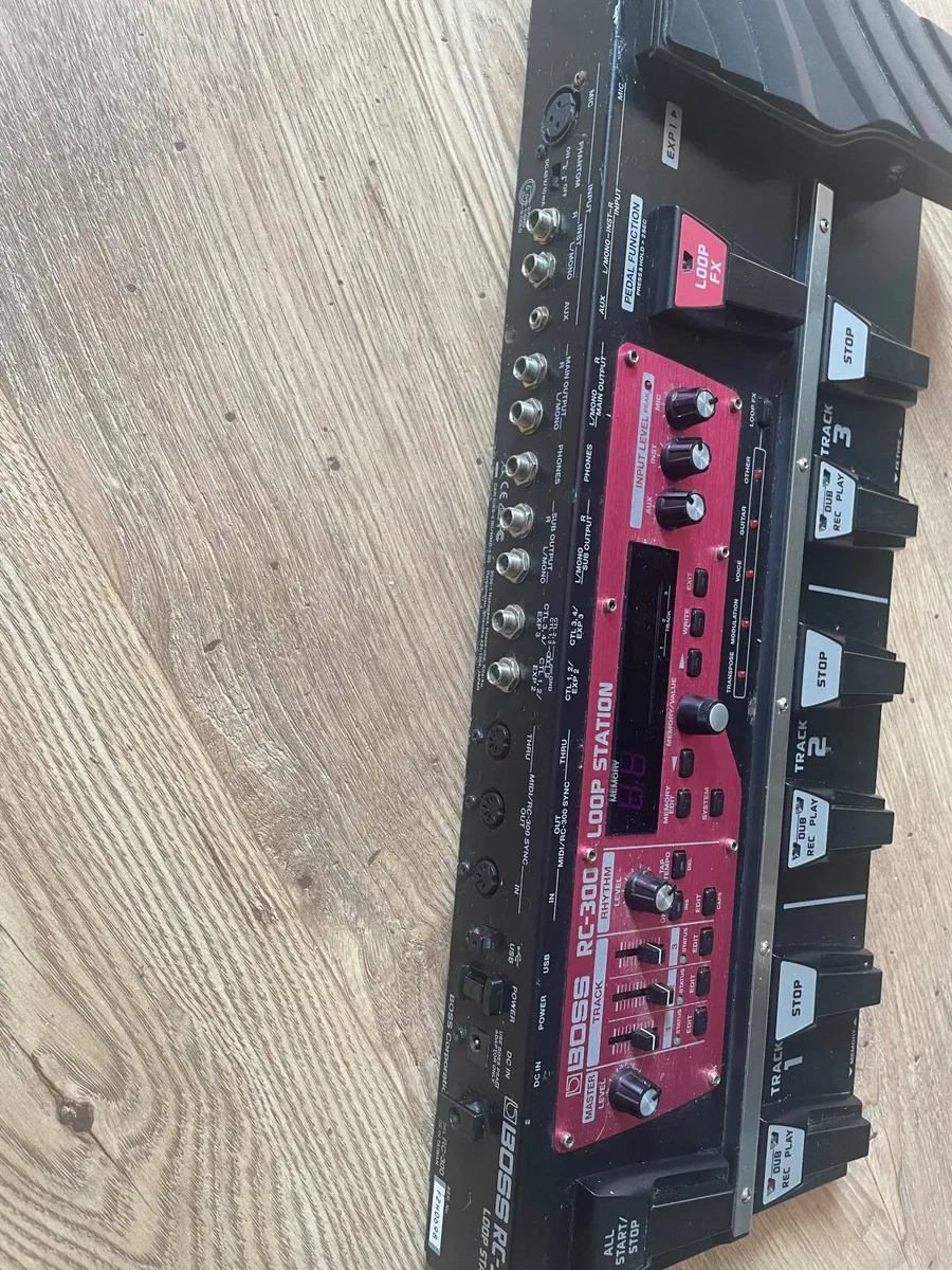 Boss rc300 loop station - Image 2